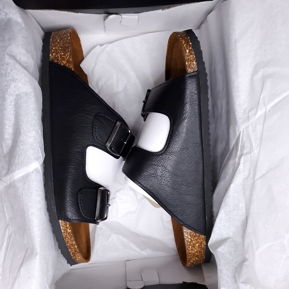 London Fog Birchwood Slip on Sandals 9, 10 - Picture 3 of 6